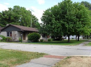 900 Michigan Rd, Burlington, IN 46915