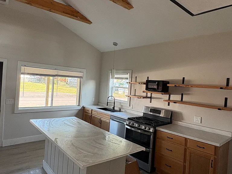 8 E River Rd — Photo 8