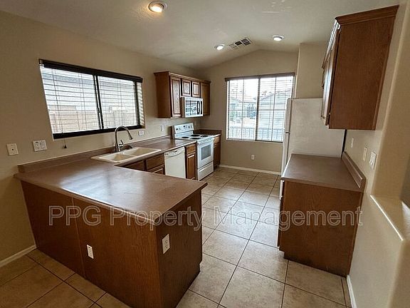 2nd image of 10152 W Veliana Way