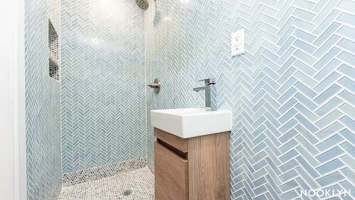 Rented by Nooklyn NYC LLC | media 17