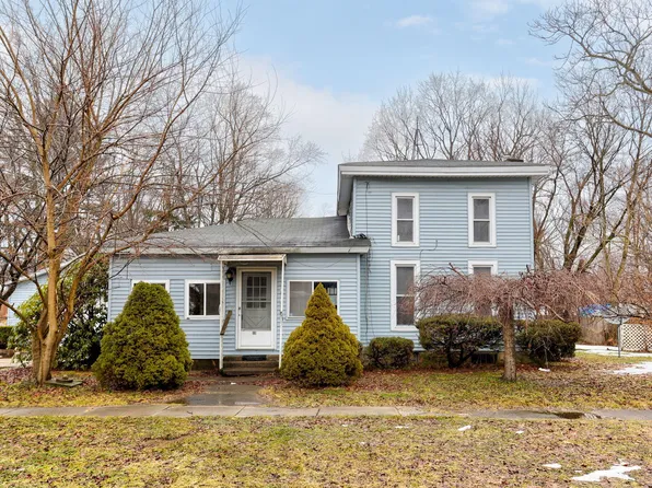 119 Baker St, Lawrence, MI 49064