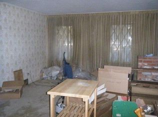 5800 Blueridge Dr, Fort Worth, TX 76112