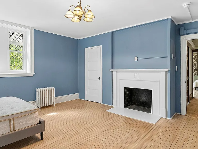 61 Crows Nest Rd #4 — Photo 10