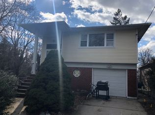 672 Nassau Blvd, West Hempstead, NY 11552