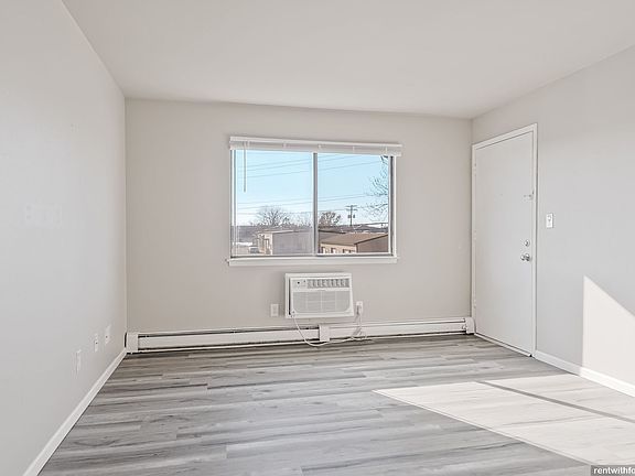 3rd image of 671 S Western Ave #103