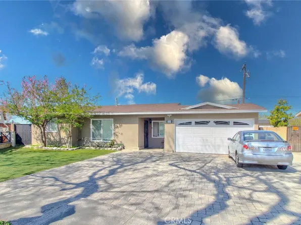 1130 S Shelley St, Santa Ana, CA 92704