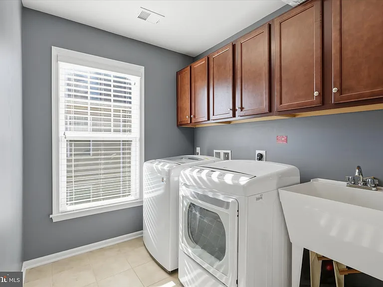 42522 Stratford Landing Dr — Photo 29