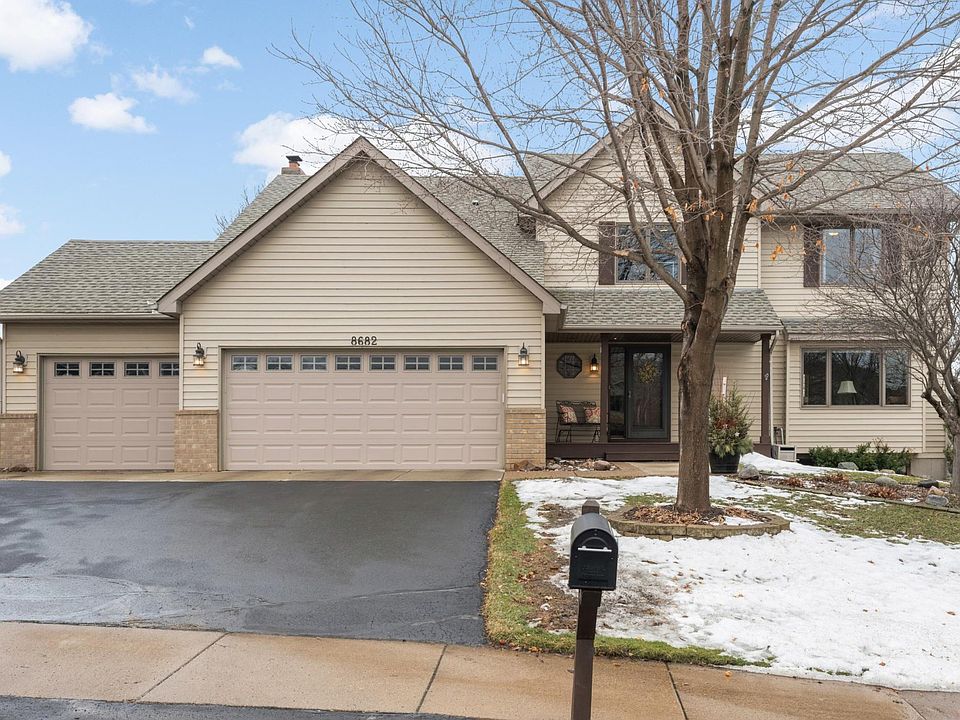 1st image of 8682 Flamingo Dr