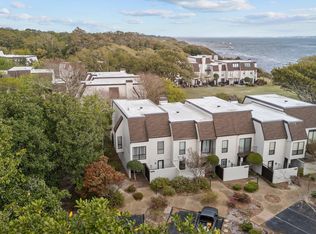 125 Hatteras Ct, Morehead City, NC 28557