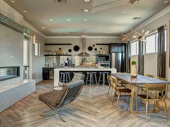 Clubhouse Kitchen
