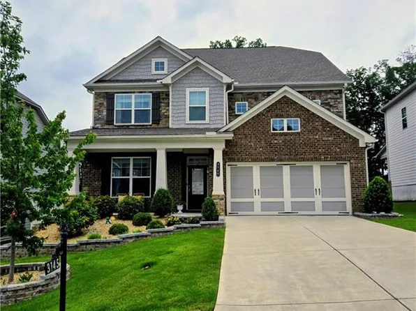 3145 Black Reins Dr, Cumming, GA 30040