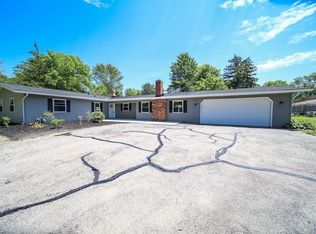 7553 Chillicothe Rd, Mentor, OH 44060