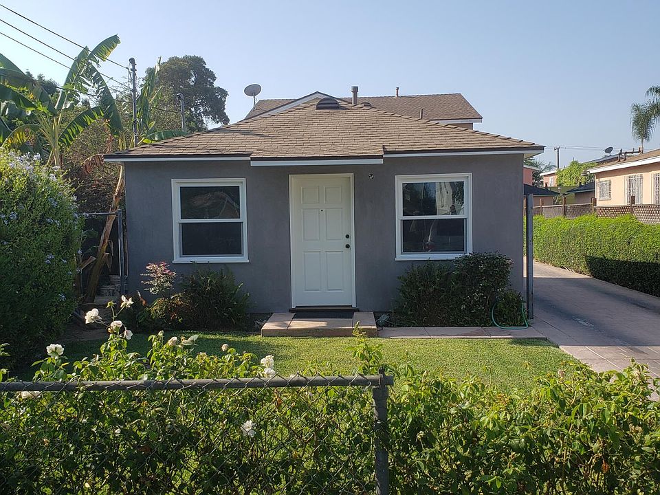 1st image of 3650 W 109th St