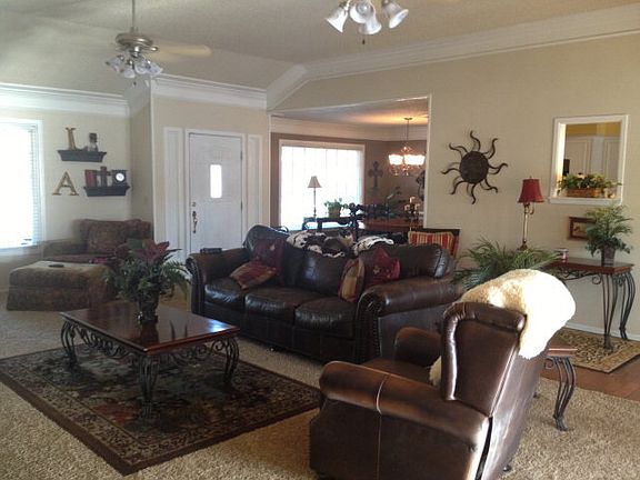 4th image of 2925 Kirkwood Dr