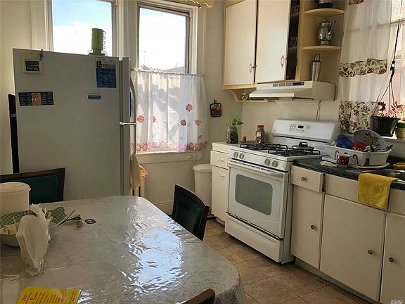 3rd image of 37-23 102nd St