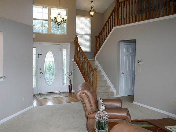 3rd image of 6459 Brittany Ln