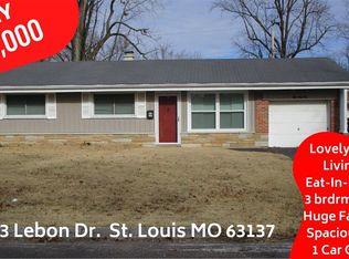 833 Lebon Dr, Saint Louis, MO 63137