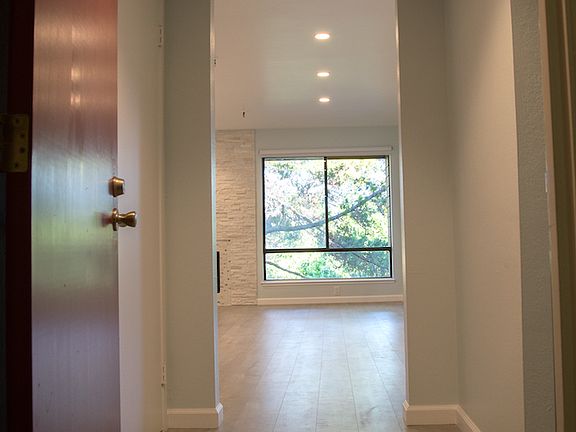 5th image of 49 Showers Dr APT 338