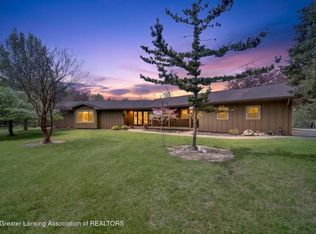 7117 E Cutler Rd, Bath, MI 48808