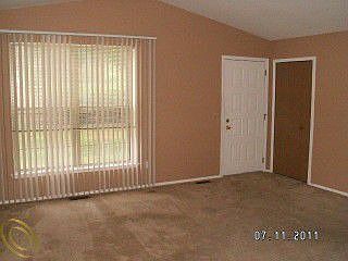 3rd image of 7628 Woodview Dr #17