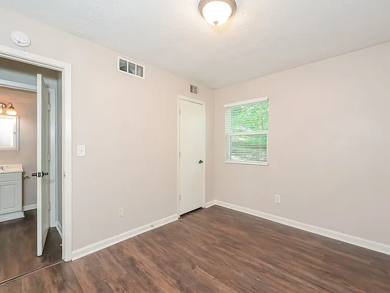 405 Rill Crest Ct — Photo 14