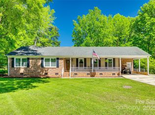 1938 Hickory Dr, Lancaster, SC 29720