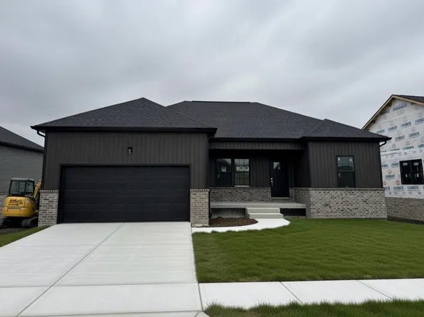 2005 Thorntree Dr, Lawrenceburg, KY 40342