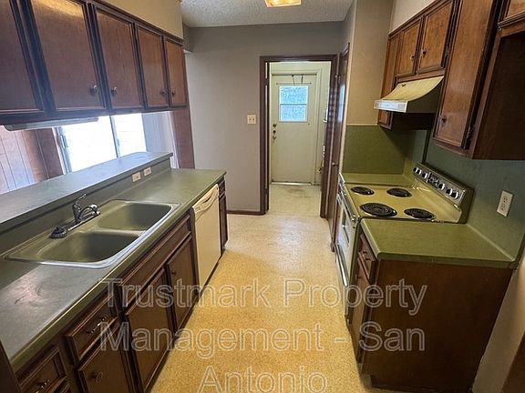 4th image of 14303 Brook Hollow Blvd