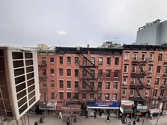 Rented by Jade Stone Real Estate Consulting