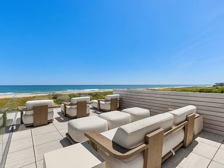 277 Surfside Dr — Photo 45