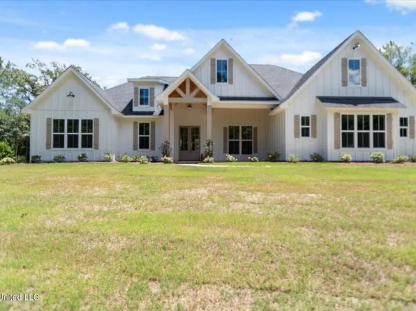 136 Ashwood Ln, Mendenhall, MS 39114