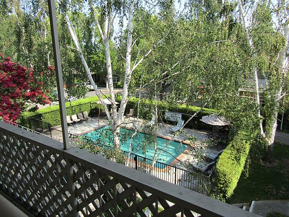 5th image of 5450 Mayme Ave APT 11