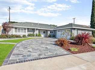 5439 E Garrick Dr, Anaheim, CA 92807