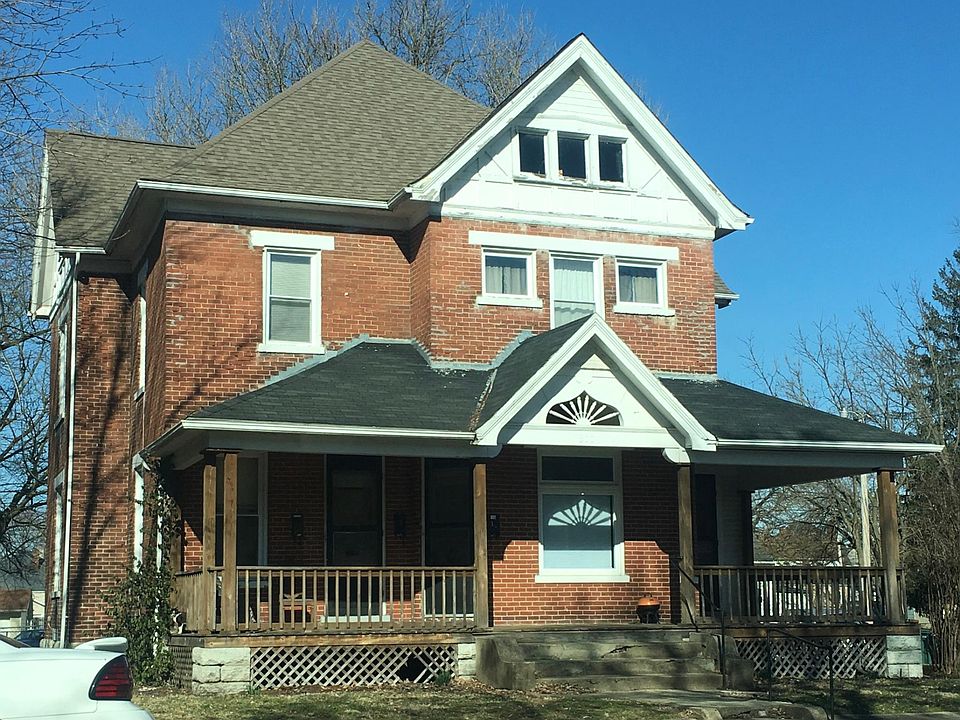 1st image of 302 1/2 S 7th St