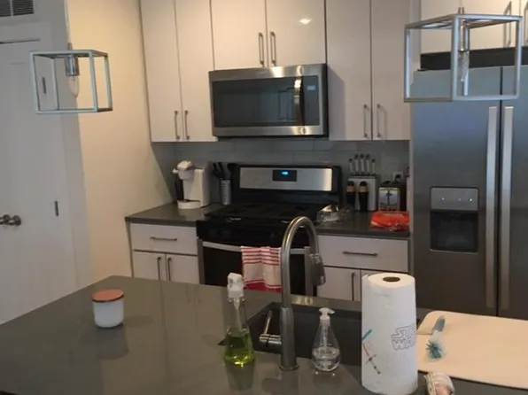 1834 Vineyard St Unit 19, Philadelphia, PA 19130