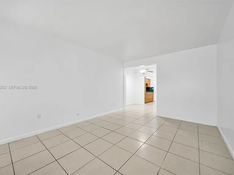 934 Meridian Ave #7 — Photo 11