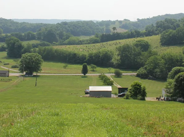 1615 Bear Creek Rd, Culleoka, TN 38451