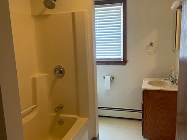 917 S Market St #917, Nanticoke, PA 18634