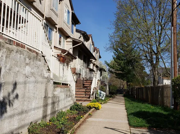 411 N Lafayette Rd, Metuchen, NJ 08840