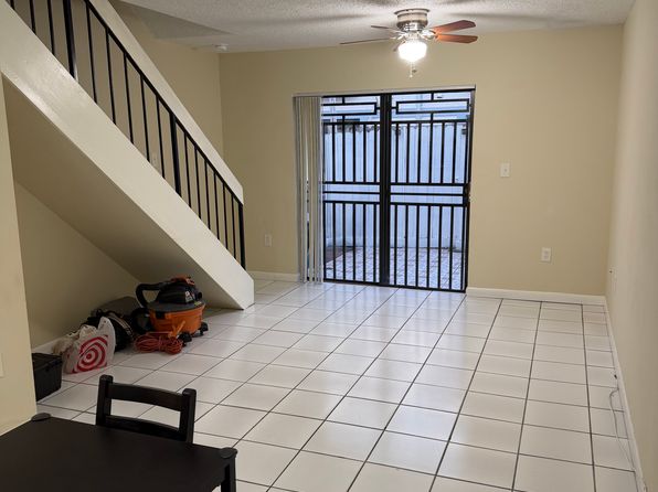 11781 SW 18th St APT 5