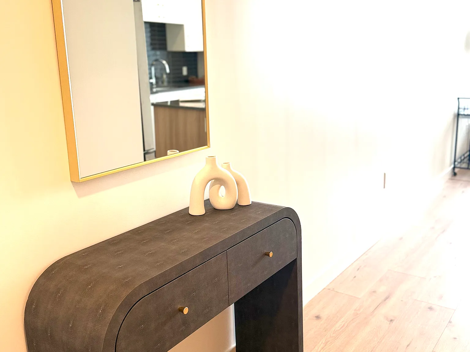 1 bed, 719 sqft, $3,250 — Photo 2