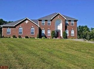 1972 Nightingale Ct, O'Fallon, MO 63366