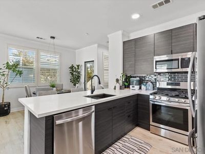 222 Calle Del Sol, Vista, CA, 92083