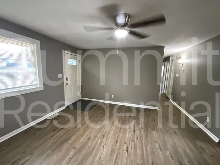 8608 Crystal Ave — Photo 5