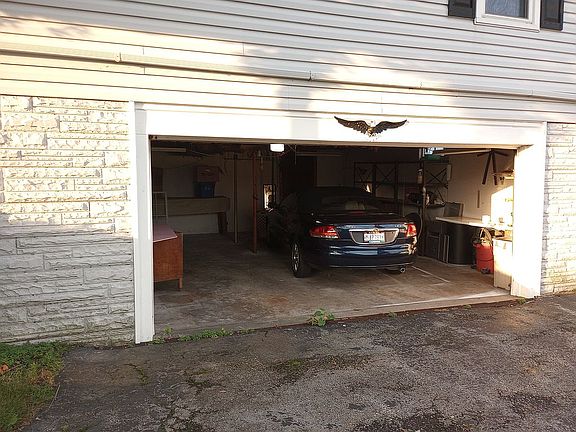 2 car garage