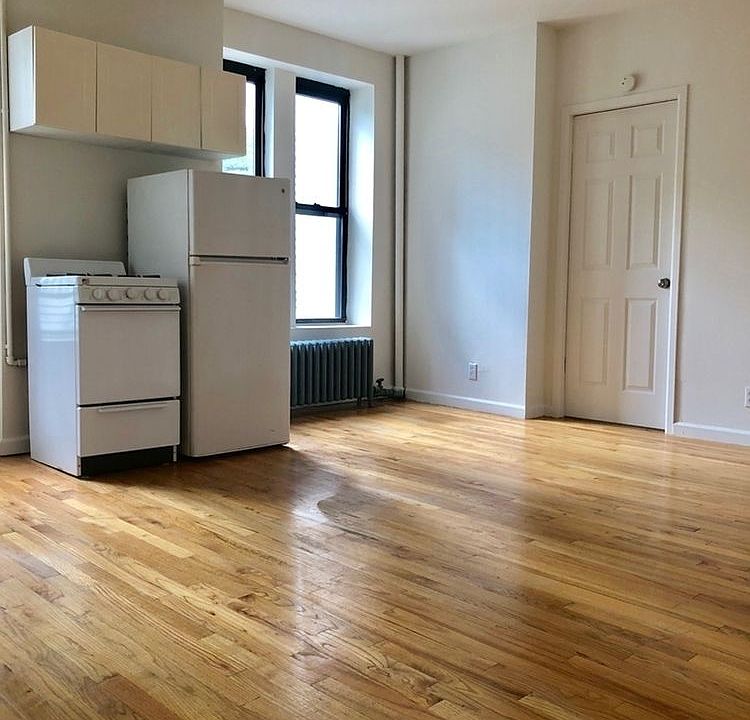 1st image of 328 W 44th St APT 45