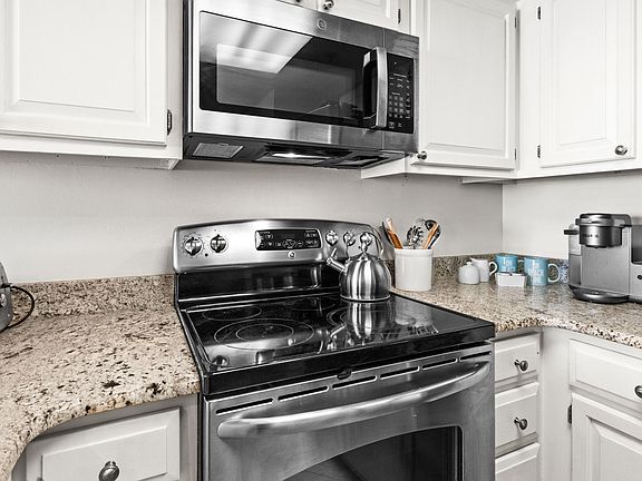 5th image of 4100 E County Highway 30a Unit 1304