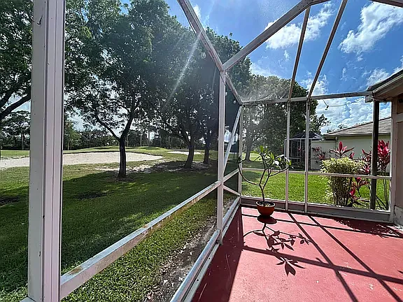 6376 Breckenridge Cir — Photo 4