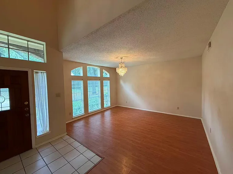 2210 Robinsons Ferry Rd — Photo 5
