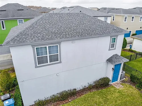 14212 Corrigan Ave Photo 1